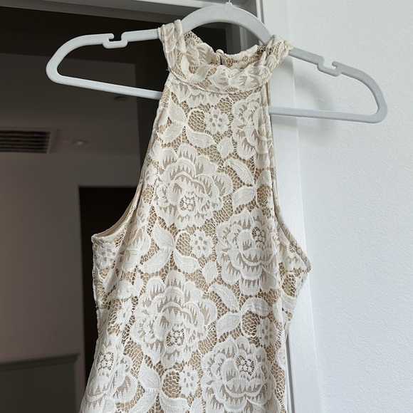 Maxi Halter Dress White Floral with Mesh Detailing - Picture 4 of 8